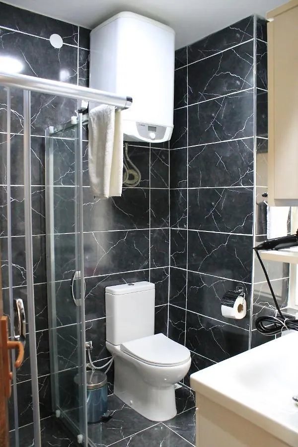 Apartment Ferienwohnung Beyoglu Asmalimescit'Te Mobilyali Balkonlu Daire Istanbul